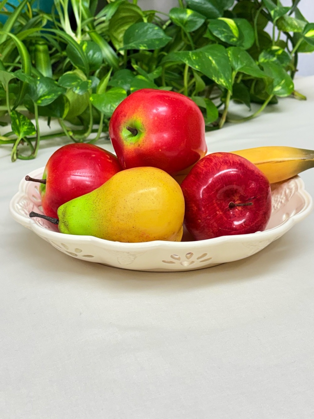 Vintage Florentine Cream Pierced Oval Serving Bowl 9.5” Made in Portugal
